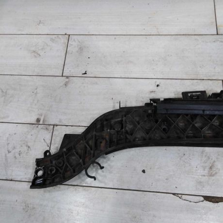 peredniaia-panel-televizora-renault-megane-ii-art-107523-big-5