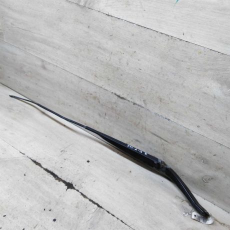 povodok-stekloocistitelia-pravyi-renault-megane-ii-art-107601-big-0