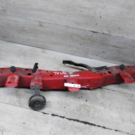 peredniaia-panel-televizor-sredniaia-cast-toyota-corolla-x-e140-e150-art-107874-big-1