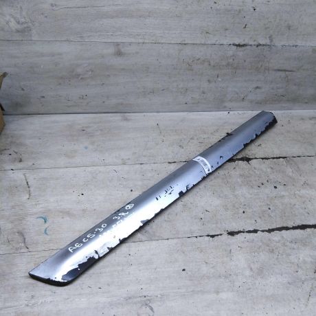 molding-dveri-niznii-zadnii-pravyi-audi-a6-c5-art-108119-big-0