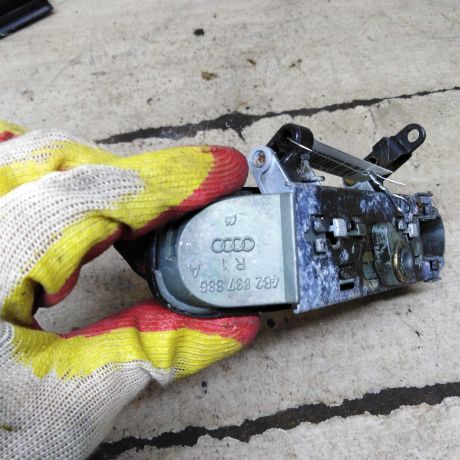 rucka-dveri-naruznaia-zadniaia-pravaia-audi-a6-c5-art-108122-big-2