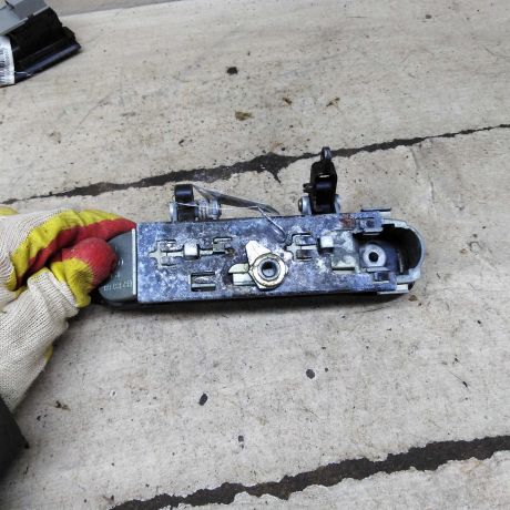 rucka-dveri-naruznaia-zadniaia-pravaia-audi-a6-c5-art-108122-big-4