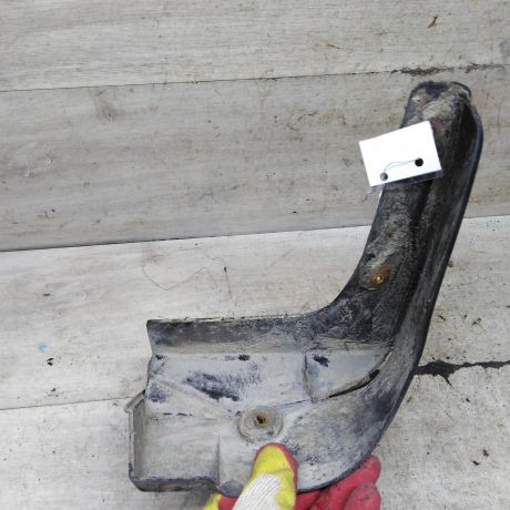 bryzgovik-zadnii-pravyi-toyota-corolla-x-e140-e150-art-108142-big-2