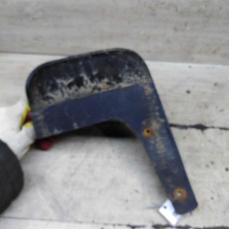 bryzgovik-zadnii-pravyi-toyota-corolla-x-e140-e150-art-108142-big-5