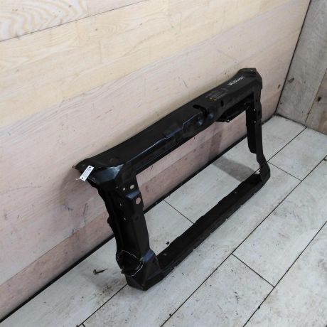 peredniaia-panel-televizor-skoda-octavia-a5-rest-art-108205-big-1