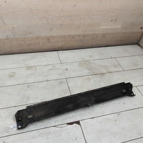 peredniaia-panel-televizor-volkswagen-transporter-t4-sredniaia-cast-art-108841-big-3