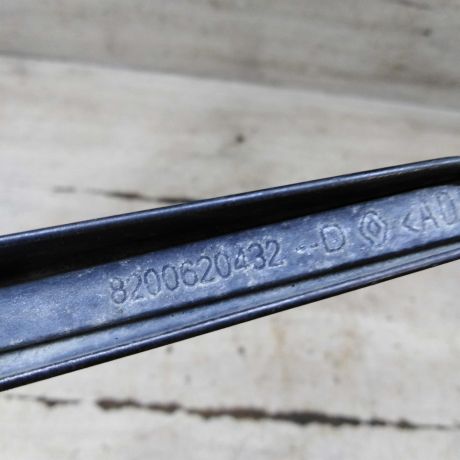 povodok-stekloocistitelia-pravyi-renault-logan-i-art-108895-big-4