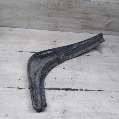 bryzgovik-zadnii-pravyi-skoda-octavia-a5-art-109144-big-1