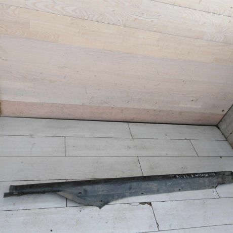 nakladka-na-porog-naruznaia-pravaia-volkswagen-passat-b5-volkswagen-passat-b5-gp-art-109306-big-0