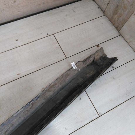 nakladka-na-porog-naruznaia-pravaia-volkswagen-passat-b5-volkswagen-passat-b5-gp-art-109306-big-2