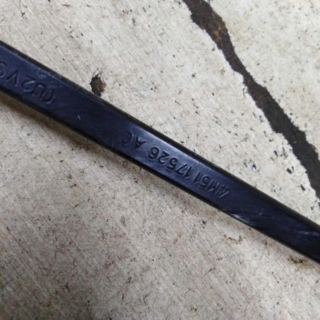 povodok-stekloocistitelia-levyi-ford-focus-2-kabriolet-art-109513-big-2