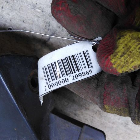 nakladka-na-porog-naruznaia-pravaia-sapozok-audi-a6-c5-art-109870-big-1