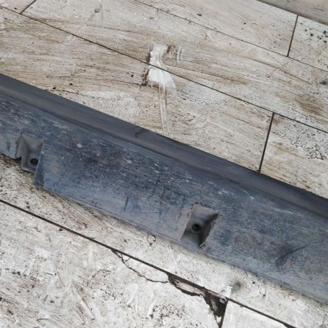 nakladka-na-porog-naruznaia-pravaia-nissan-tiida-i-defekt-art-110120-big-3