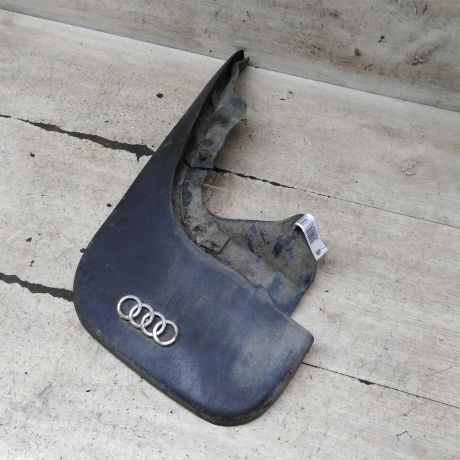 bryzgovik-zadnii-levyi-audi-a6-c5-art-110174-big-0