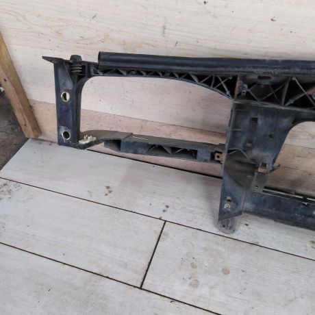 peredniaia-panel-televizor-ford-mondeo-3-art-110259-big-1