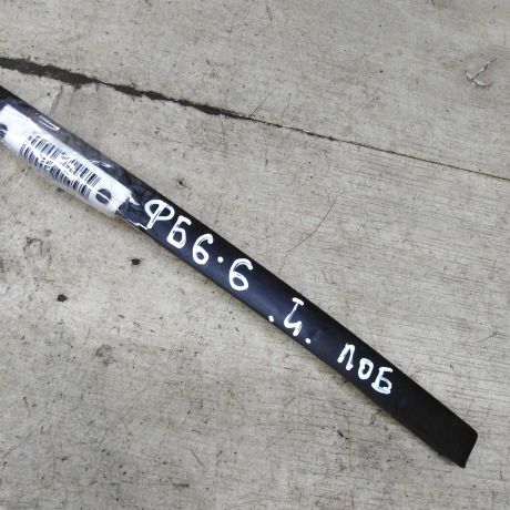 molding-lobovogo-stekla-levyi-volkswagen-passat-b6-art-110498-big-1