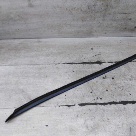 molding-lobovogo-stekla-levyi-volkswagen-passat-b6-art-110498-big-4