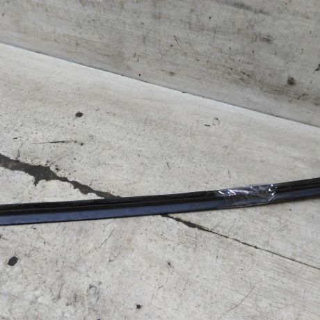 molding-lobovogo-stekla-levyi-volkswagen-passat-b6-art-110498-big-5