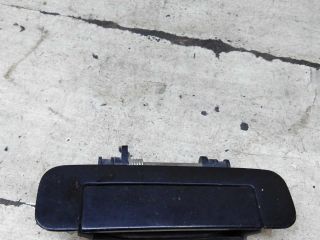 rucka-dveri-naruznaia-zadniaia-pravaia-audi-80-b3-audi-80-b4-art-110540