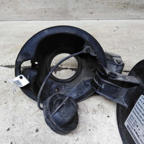 liucok-benzobaka-volkswagen-passat-b6-art-110554-big-4