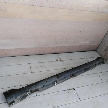 nakladka-na-porog-naruznaia-pravaia-volkswagen-passat-b6-art-110563-big-0