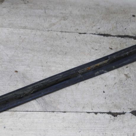 molding-lobovogo-stekla-levyi-mercedes-a-klass-i-w168-restailing-art-110714-big-4