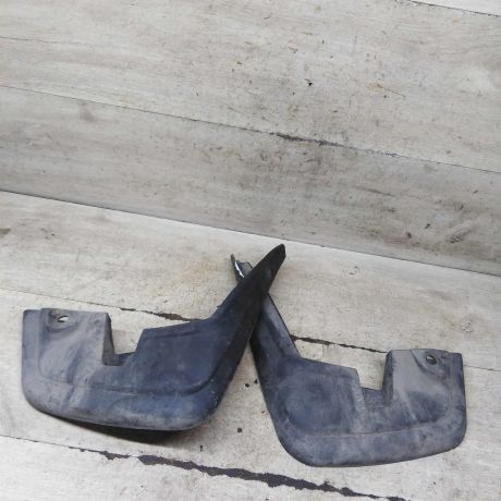 bryzgovik-perednii-dva-stuki-komplekt-renault-logan-i-art-110717-big-2