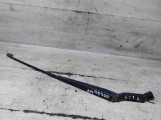 povodok-stekloocistitelia-pravyi-geely-emgrand-ec7-art-110950