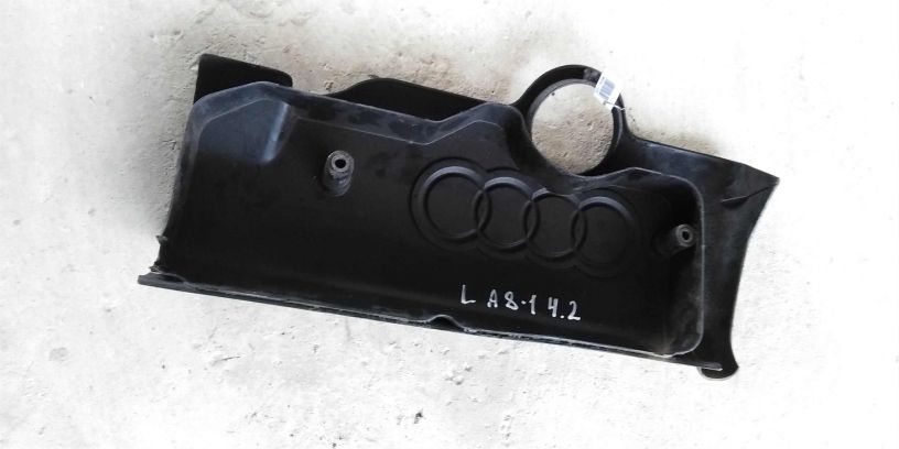 kryska-klapannaia-levaia-audi-a8-d2-art-18314-big-1