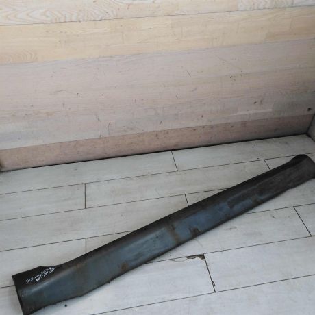 nakladka-na-porog-naruznaia-pravaia-geely-emgrand-ec7-art-110973-big-0