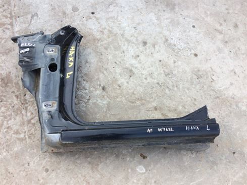 porog-levyi-so-stoikoi-nissan-almera-classic-art-10849-big-0