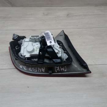fonar-zadnii-pravyi-audi-a4-b7-art-11518-big-1
