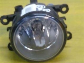 fara-protivotumannaia-pravaia-renault-logan-art-12093