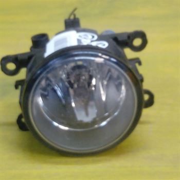 fara-protivotumannaia-pravaia-renault-logan-art-12093-big-0