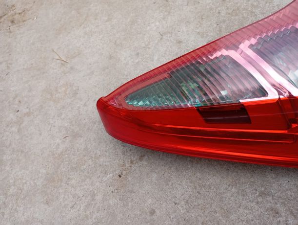 fonar-zadnii-levyi-citroen-c4-art-12130-big-8