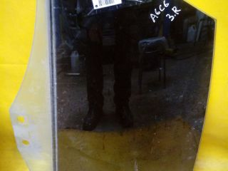 steklo-dveri-zadnee-pravoe-audi-a6-c6-art-13174