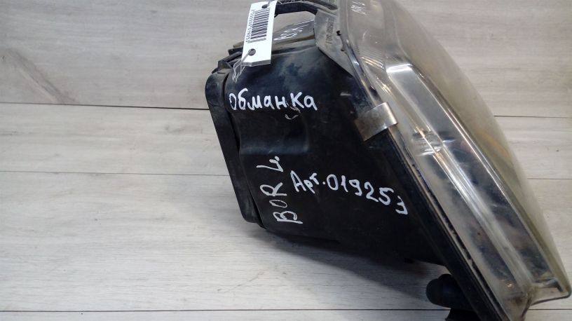 fara-levaia-volkswagen-bora-art-13315-big-3