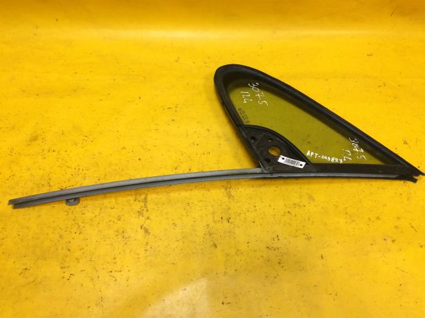 steklo-kuzovnoe-gluxoe-levoe-peugeot-307-art-13382-big-0