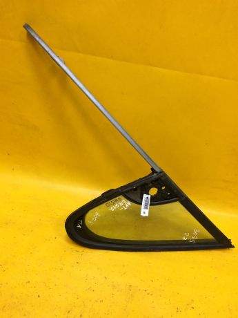 steklo-kuzovnoe-gluxoe-pravoe-peugeot-307-art-13383-big-0