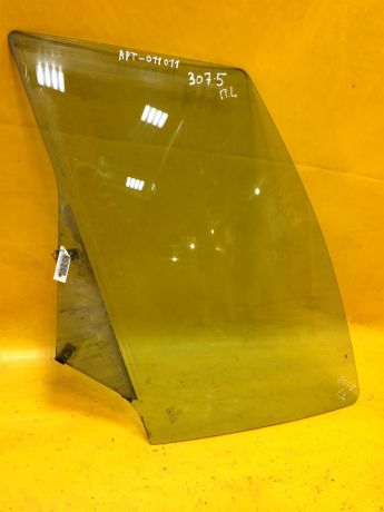 steklo-dveri-perednee-levoe-peugeot-307-art-13386-big-0