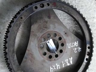 venec-zubcatyi-maxovika-audi-a8-d2-art-18612