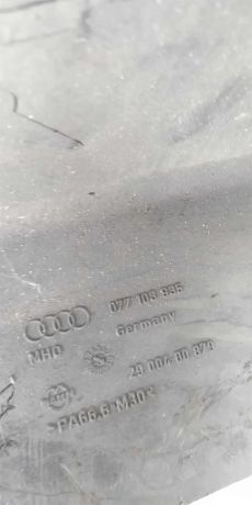 kryska-dekorativnaia-dvigatelia-audi-a8-d2-art-18618-big-2