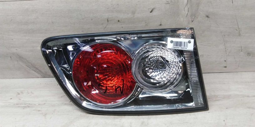 fonar-zadnii-levyi-vnutrennii-mazda-6-universal-art-14902-big-0