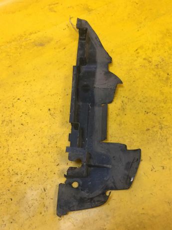 vozduxozabornik-radiatora-levyi-audi-a6-c5-allroad-art-14925-big-1