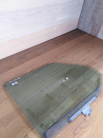 steklo-dveri-perednee-pravoe-volkswagen-transporter-t4-art-15835-big-0