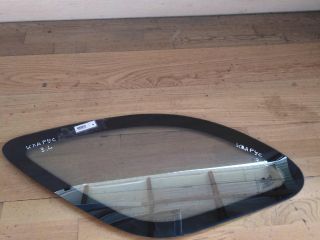 steklo-fortocki-bagaznika-zadnee-levoe-kia-clarus-art-15941