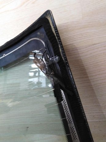 steklo-zadnee-bmw-e39-art-16195-big-4