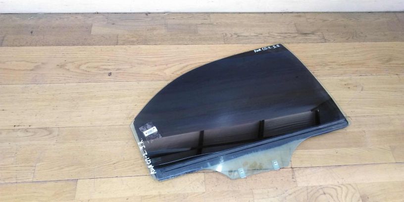 steklo-dveri-zadnee-pravoe-kia-spectra-art-17149-big-0