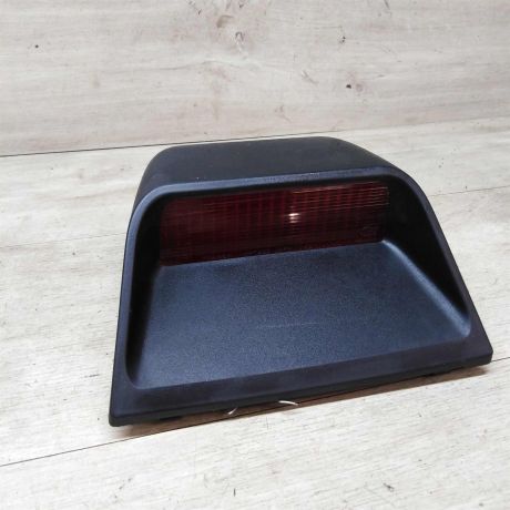 fonar-dopolnitelnyi-stop-signala-mitsubishi-lancer-9-art-17293-big-0