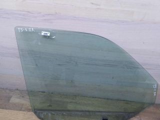 steklo-perednei-pravoi-dveri-volkswagen-transporter-t5-art-17373